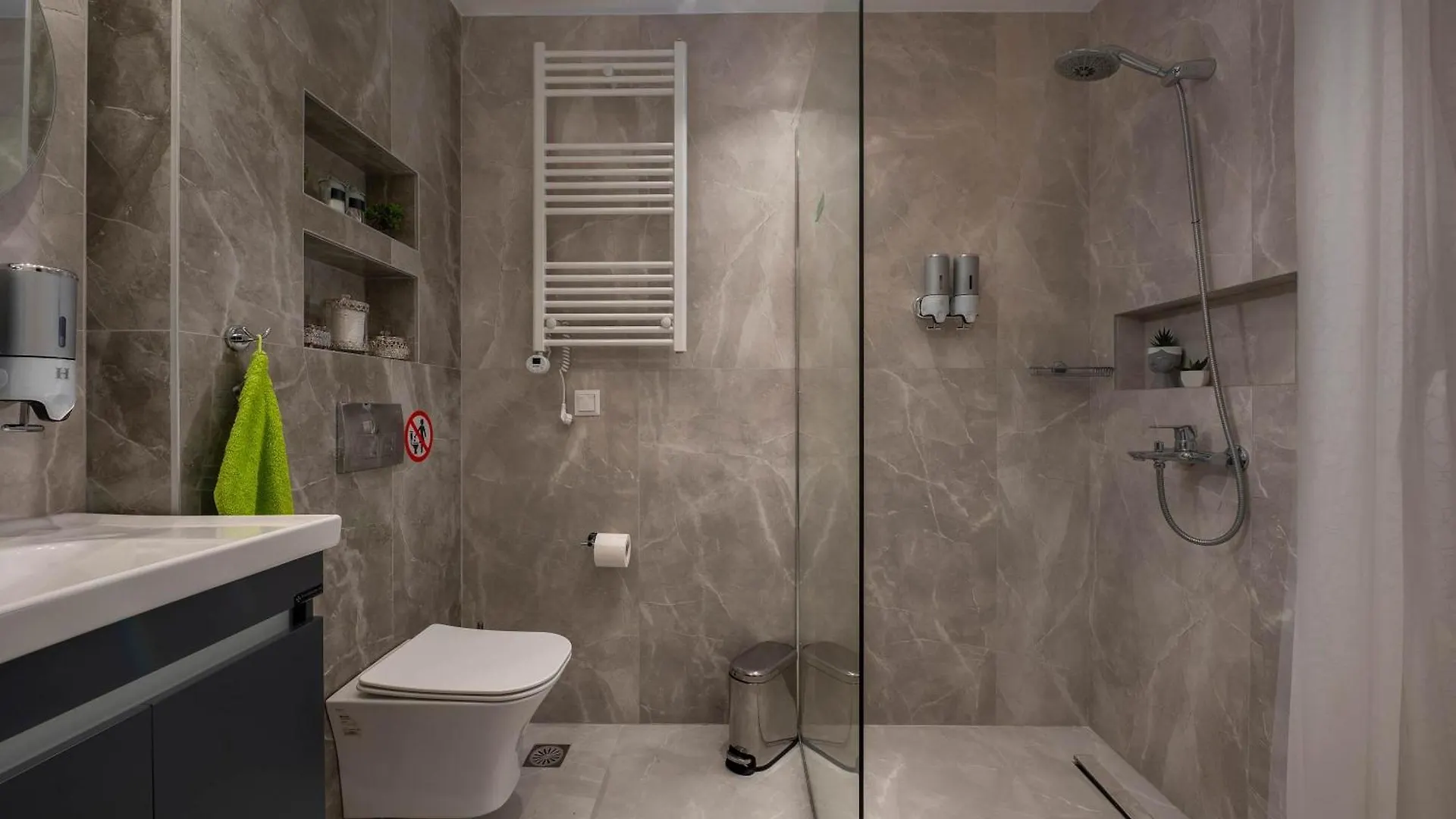 Luxury Olea Valley Apartment - Nikiti Poolside Gem  Nikiti (Sithonia)